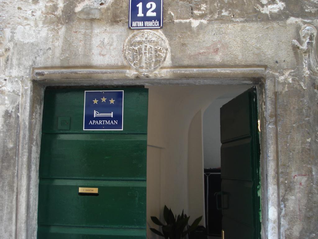 Apartments Andrea Šibenik Eksteriør bilde